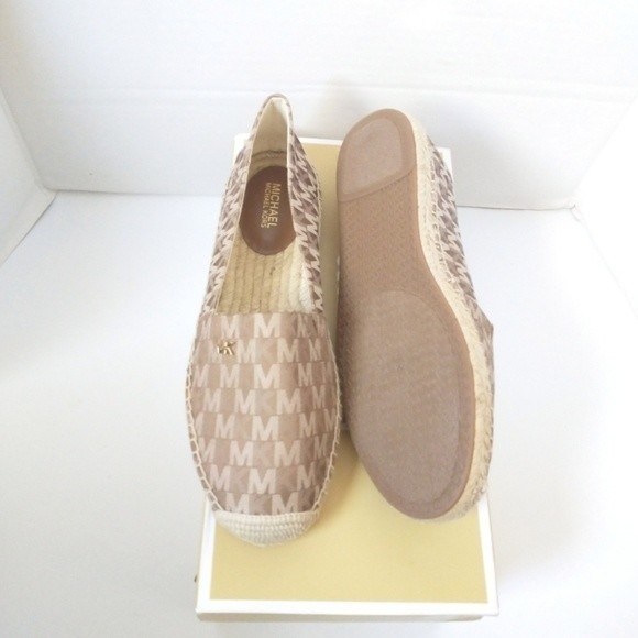 New! MICHAEL KORS Women's MK Logo Kendrick Espadrille Flats Shoes Luggage Brown - Picture 6 of 7